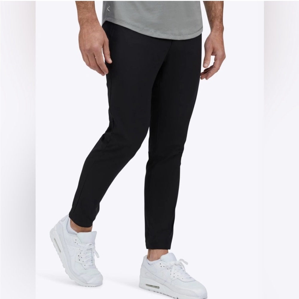 Cuts Clothing Men's Black Slim Joggers